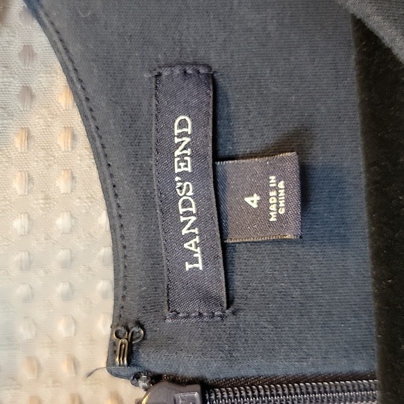 NWOT Lands End Navy  Ponte Knit Sheath Dress Size 4 - Picture 3 of 5